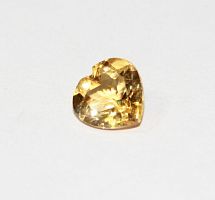 Цитрин сердце  9х9 мм