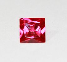 Квадрат корунд синт. под рубин 3,5х3,5